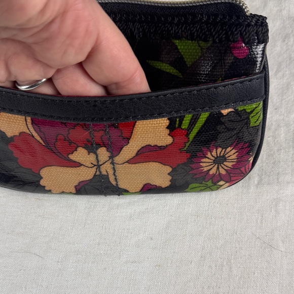 Sakroots Artist Circle -Flower Power Collection. Multicolor Floral Wristlet - Picture 8 of 14
